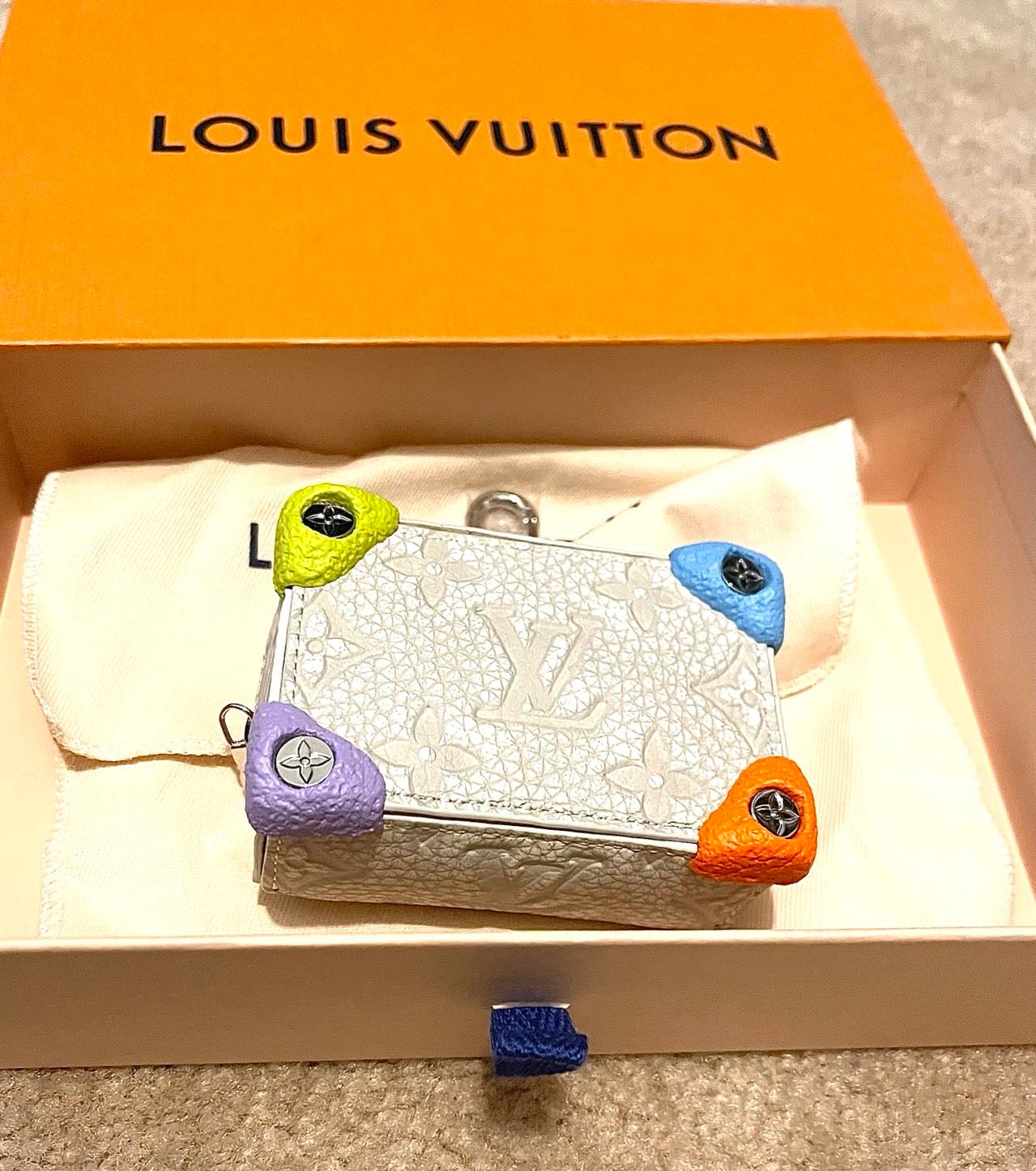 Louis Vuitton MP3383 Climbing Pouch Bag Charm & Key Holder